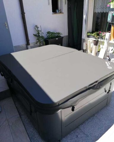 Top Angebote von DEJON Whirlpools in Bräunlingen mit Abdeckung und Zubehör